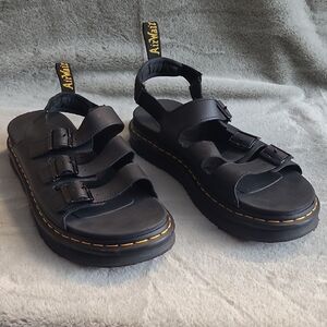 Dr. Martens Soloman Mens Sandels Size 13